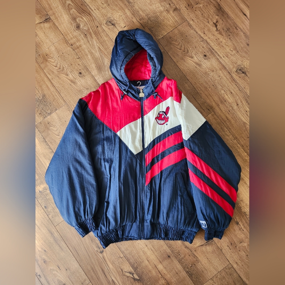 Vintage Genuine Logo7 MLB Cleveland Indians puffy winter coat